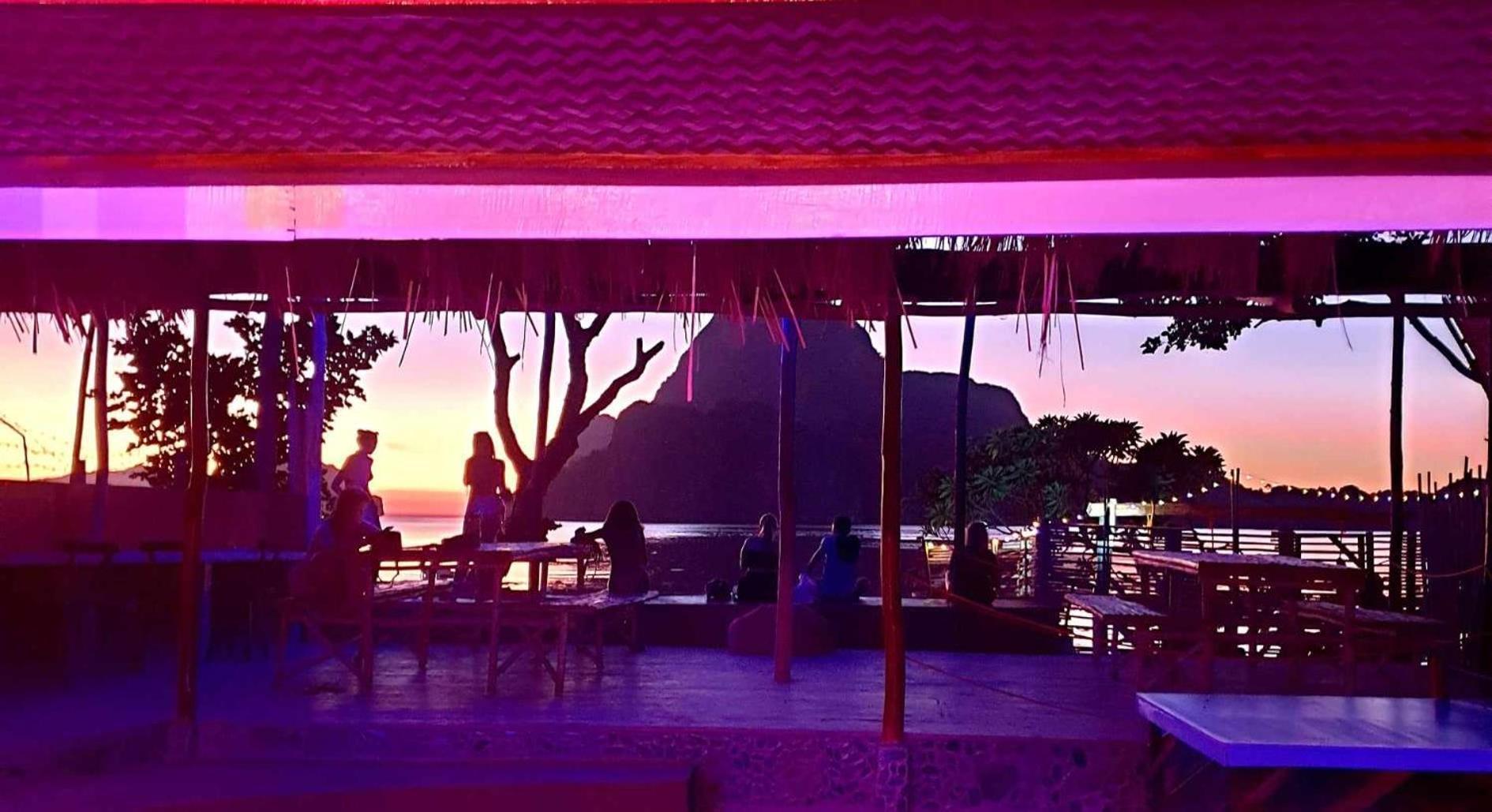 Oia Beach Hostel - Эль-Нидо Экстерьер фото
